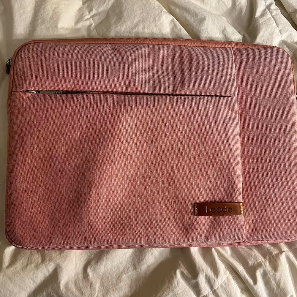 Laptop sleeve light pink